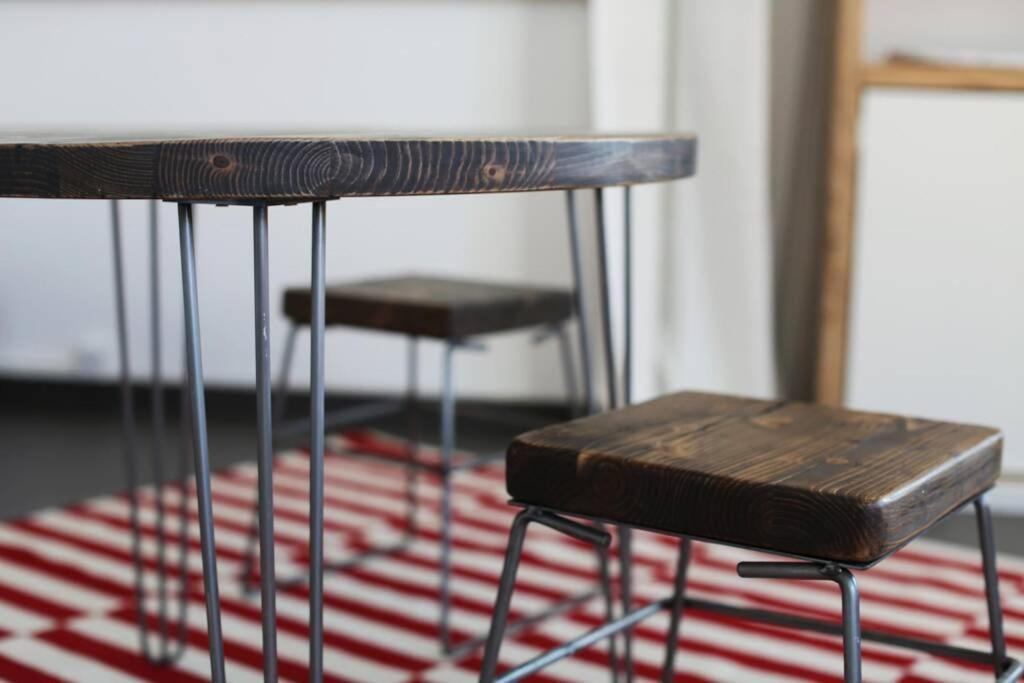 Luftiges Upcycling Im Eg - Zentral Berlín