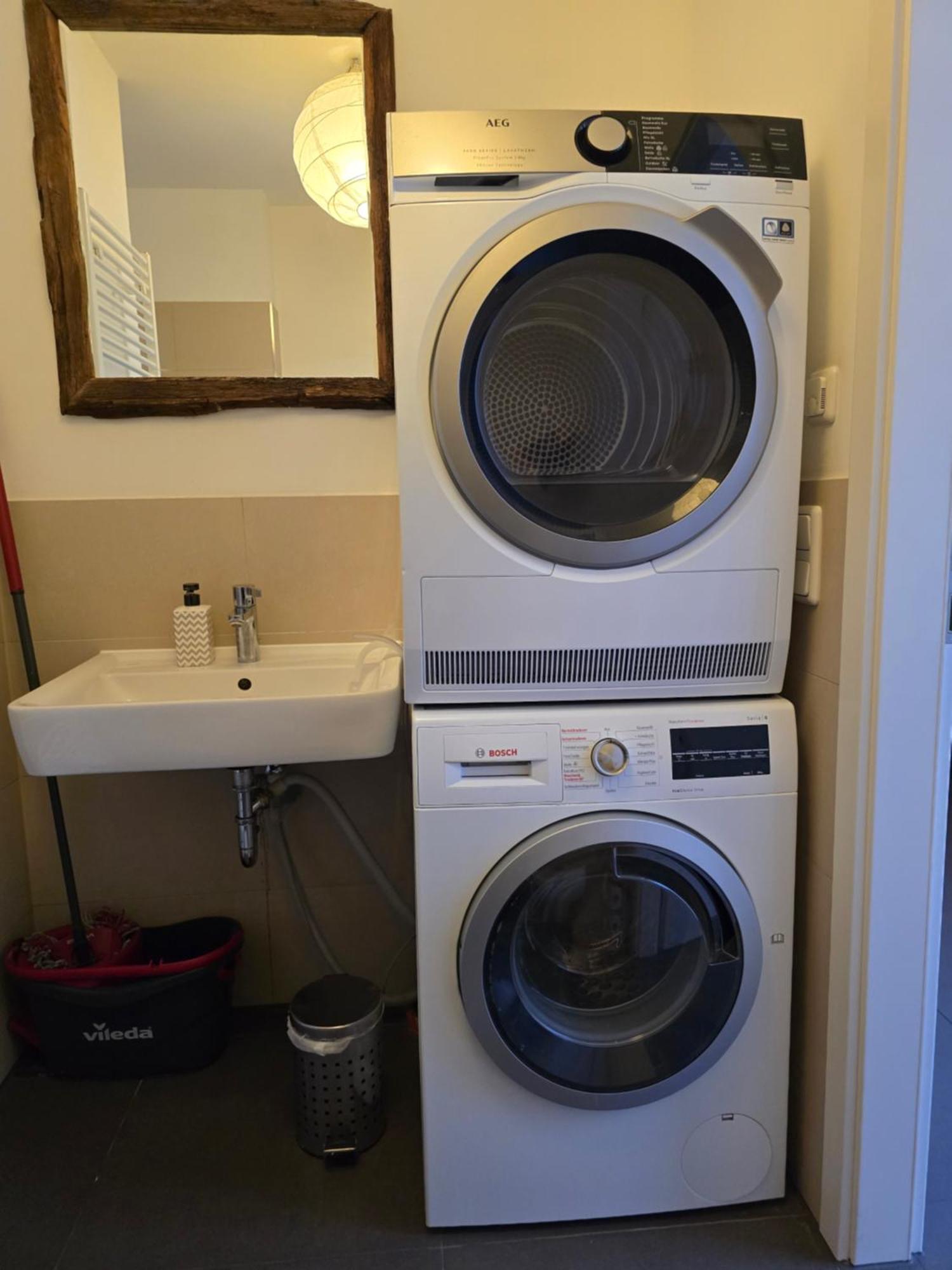 Apartamento Luftiges Upcycling Im Eg - Zentral